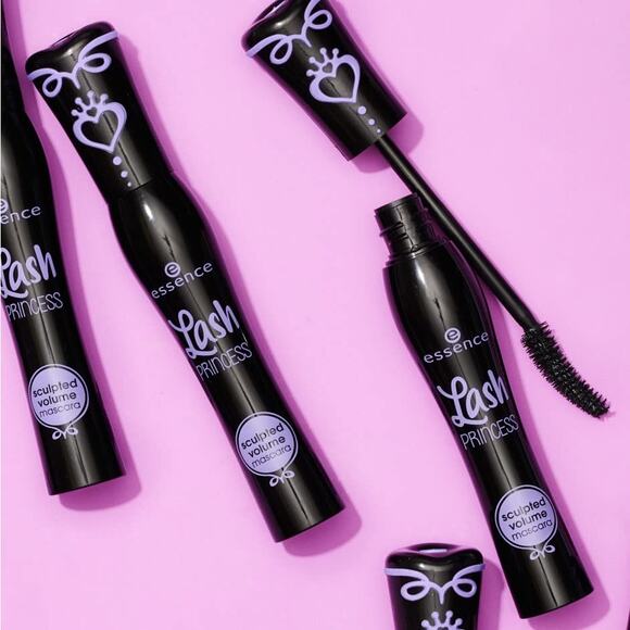 essence Lash Princess Sculpted Volume Mascara Defining & Volumizing (Pack of 1) - Picture 9 of 9